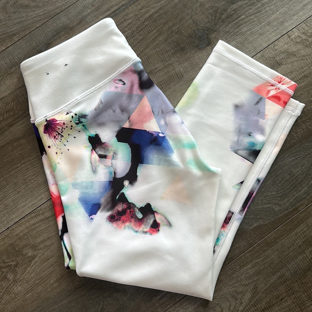 BNWOT Calia by Carrie Underwood Leggings - Picture 2 of 4